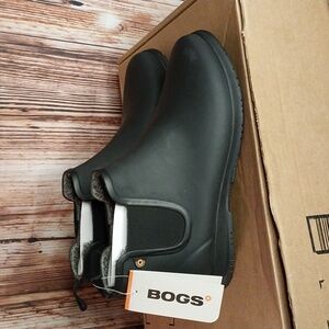 Bogs Black Ankle Winter Boots